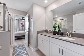 Water Kingdom @ Storey Lake by Shine Villas #525