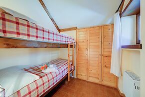 Abeti A2-17 few min From ski