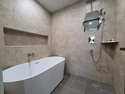 Hotel PIED Suseong