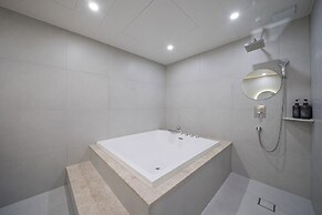 Hotel PIED Suseong