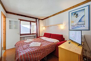 Abeti A2-02 few min From ski