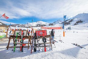 Abeti A2-03 few min From ski