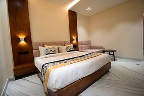 The Sky Imperial Hotel Sugam