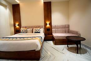 The Sky Imperial Hotel Sugam