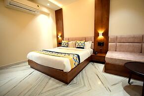 The Sky Imperial Hotel Sugam