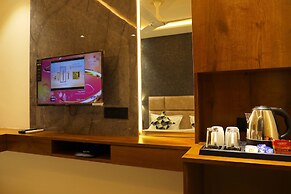 The Sky Imperial Hotel Sugam