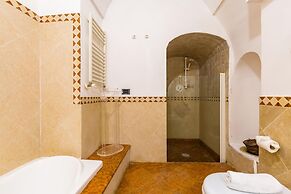 Villa Paola - Hidden Panoramic Garden and Terraces