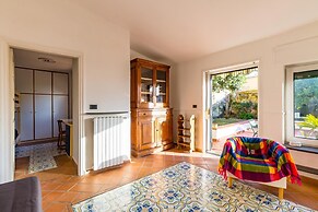 Villa Paola - Hidden Panoramic Garden and Terraces