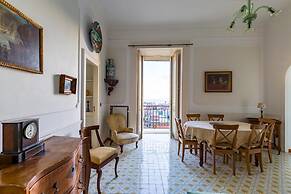 Villa Paola - Hidden Panoramic Garden and Terraces