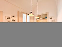 TD Casa Altomare w Terrace Over Historic Center