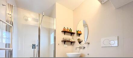 TD Casa Altomare w Terrace Over Historic Center