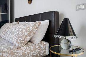 Poerio 98 Luxury Apartment