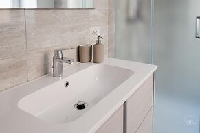 Poerio 98 Luxury Apartment