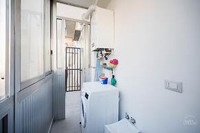 Poerio 98 Luxury Apartment