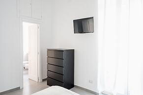 Poerio 98 Luxury Apartment