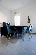 Poerio 98 Luxury Apartment