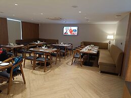 Udman by Ferns N Petals Gurugram