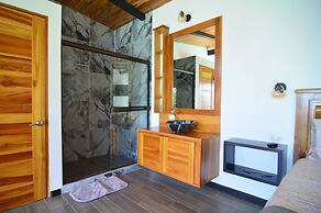 Canavida Villas & Resort