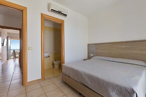 2831 Residence Solaris - Trilo Lux PP Fronte Mare by Barbarhouse