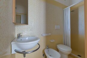 2831 Residence Solaris - Trilo Lux PP Fronte Mare by Barbarhouse