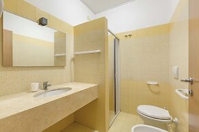 2828 Residence Solaris - Bilo Seminterrati by Barbarhouse