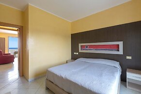 2830 Residence Solaris - Bilo Superior Fronte Mare by Barbarhouse