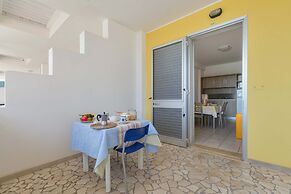 2832 Residence Solaris - Bilo Comfort PT Fronte Mare by Barbarhouse