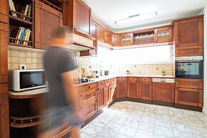 Supreme 4BR Villa With Garden & Sea View