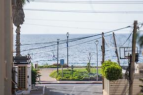 Supreme 4BR Villa With Garden & Sea View