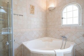 Supreme 4BR Villa With Garden & Sea View