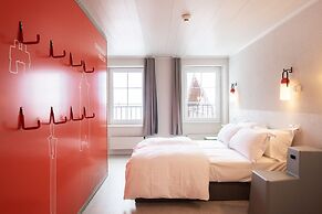 Peanut Mountain Lodge