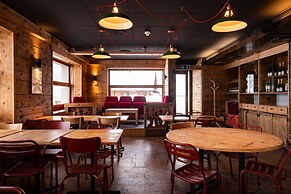 Peanut Mountain Lodge