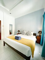 The Birdcage Boutique