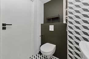 Studio Zarembowicza Airport by Renters