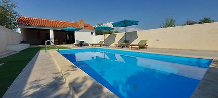 Holiday Home Mary with Pool