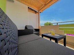 Holiday Home Mary with Pool