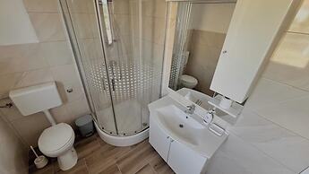 Holiday Home Mary with Pool