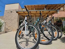 Holiday Home Mary with Pool