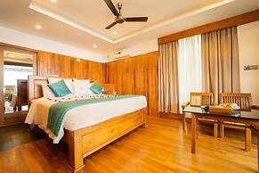 Chandys Drizzle Drops Munnar Top Station