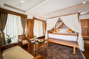 Chandys Drizzle Drops Munnar Top Station