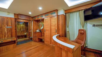 Chandys Drizzle Drops Munnar Top Station