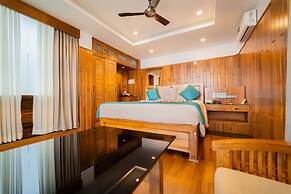 Chandys Drizzle Drops Munnar Top Station