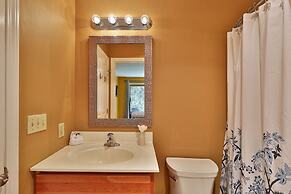 The Pico Escape: 3br/2ba Ski On/ski Off At Pico Mountain. Close To Kil