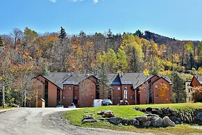 The Pico Escape: 3br/2ba Ski On/ski Off At Pico Mountain. Close To Kil