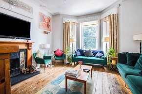 OYO The Lodge Bournemouth