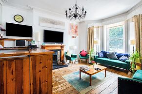 OYO The Lodge Bournemouth