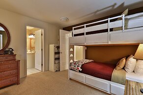 The Tanglewood Lodge: Amazing Ski Home For Groups. Hot Tub. Close To K