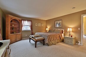 The Tanglewood Lodge: Amazing Ski Home For Groups. Hot Tub. Close To K