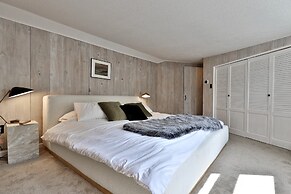 Forest Mountain Escape: Beautiful Mountaintop Escape In Mendon, Vt. 20