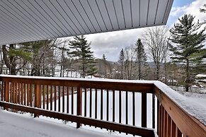 The Killington Bigelow Chalet: Large Ski Home. 8 Br/4.5 Ba/16 People. 
